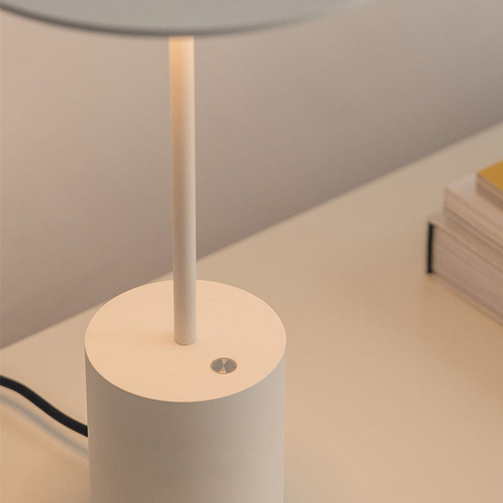 Yoru big white metal table light control